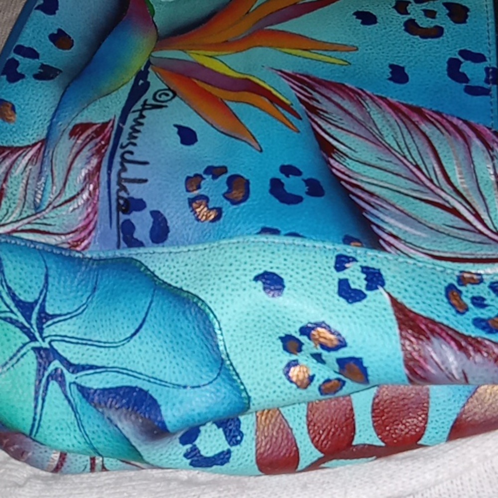 Handbag - Picture 4 of 12